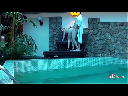 ❤️ Oga pe iranṣẹbinrin si awọn pool, sugbon ko le koju kan gbona ❤️❌ ni onihoho% yo.pornolymp.ru%